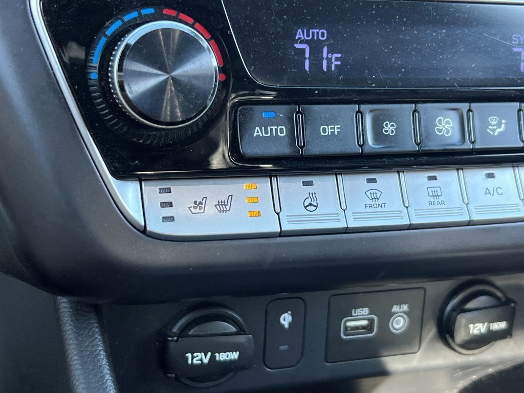 Used 2019 Hyundai Sonata Limited image 21