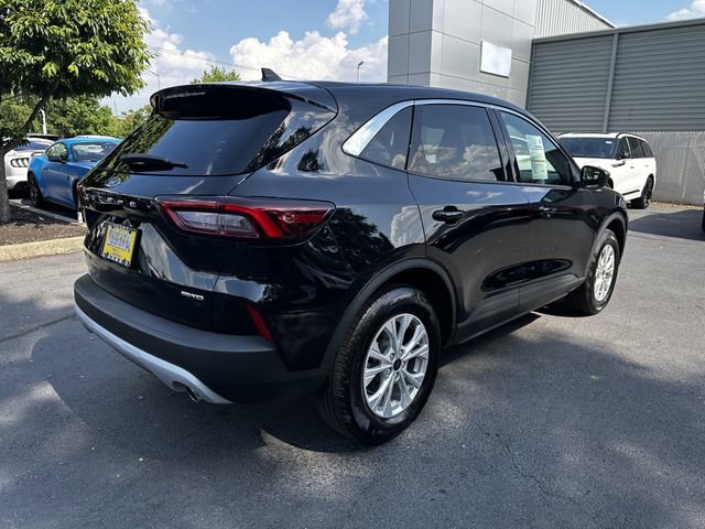 Certified 2024 Ford Escape Active AWD/4WD image 5