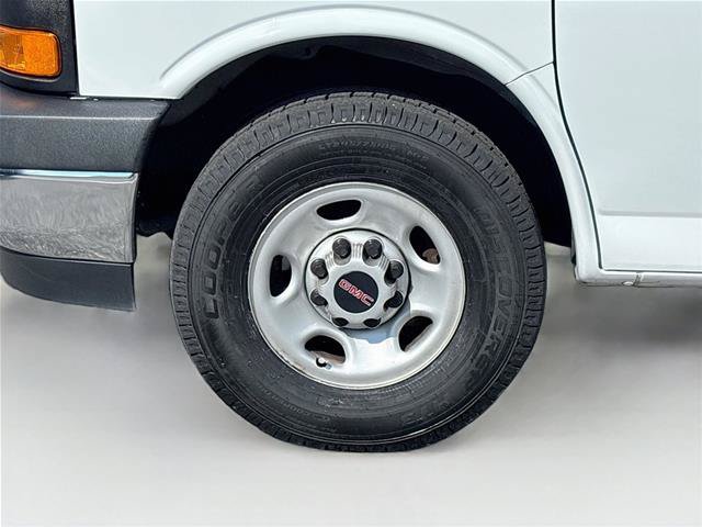 Used 2023 GMC Savana 3500 w/ Power Convenience Package RWD image 29