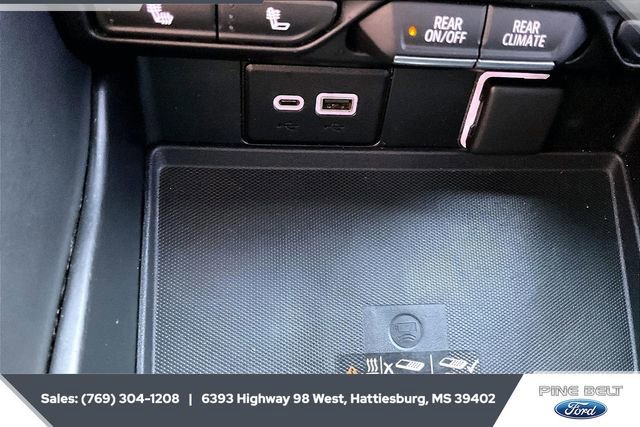 Used 2021 Chevrolet Tahoe Z71 image 23