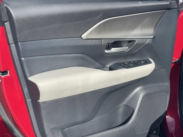 Used 2024 Toyota Grand Highlander XLE image 19