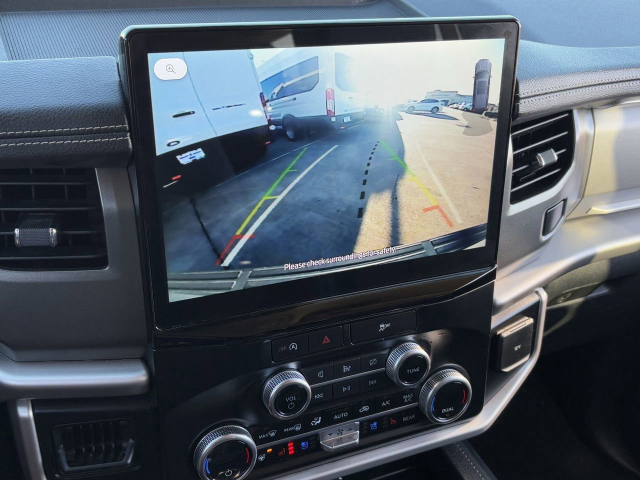 Certified 2024 Ford Expedition Max XLT image 21