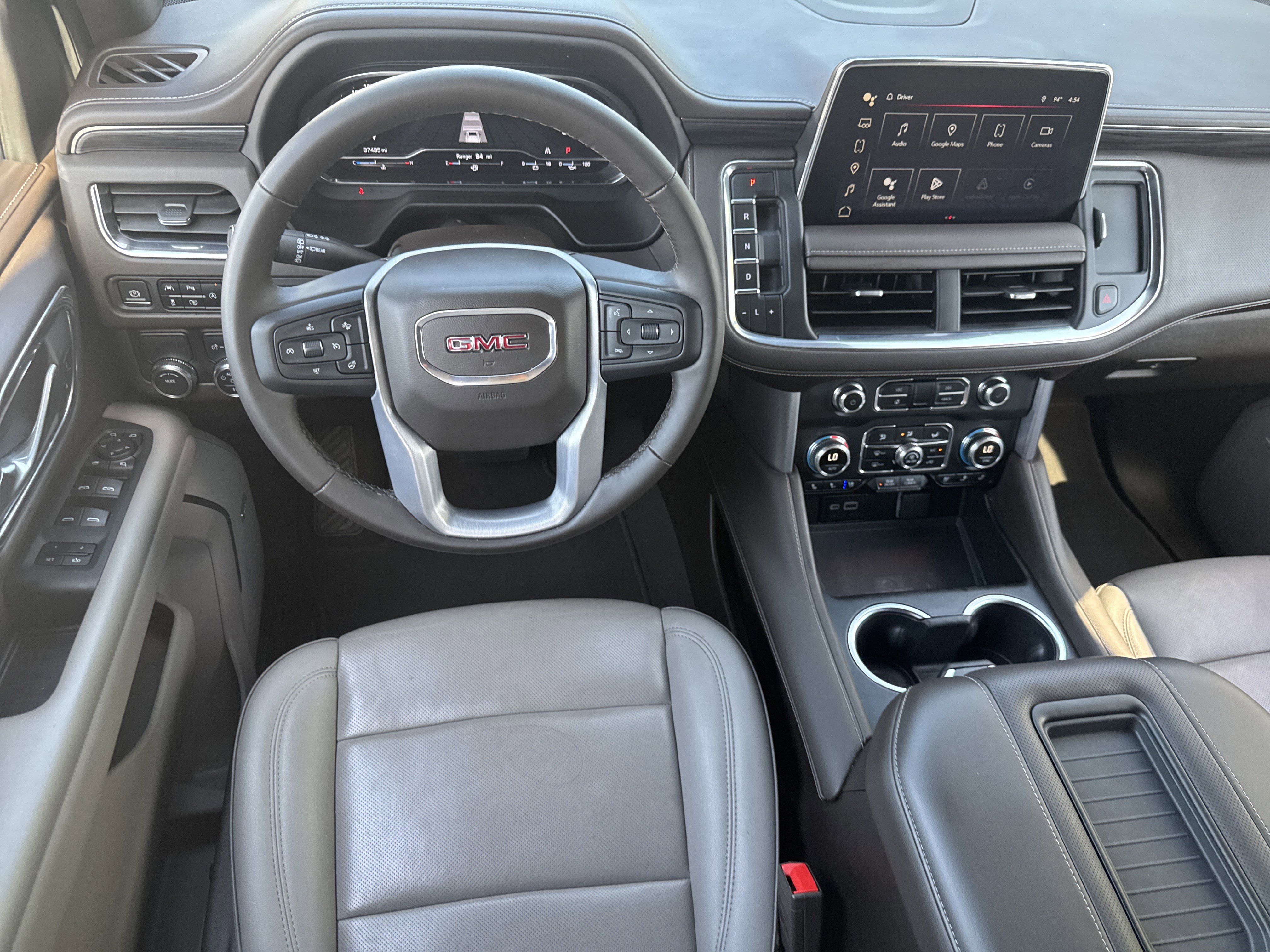 Used 2023 GMC Yukon SLT w/ SLT Luxury Package RWD image 12