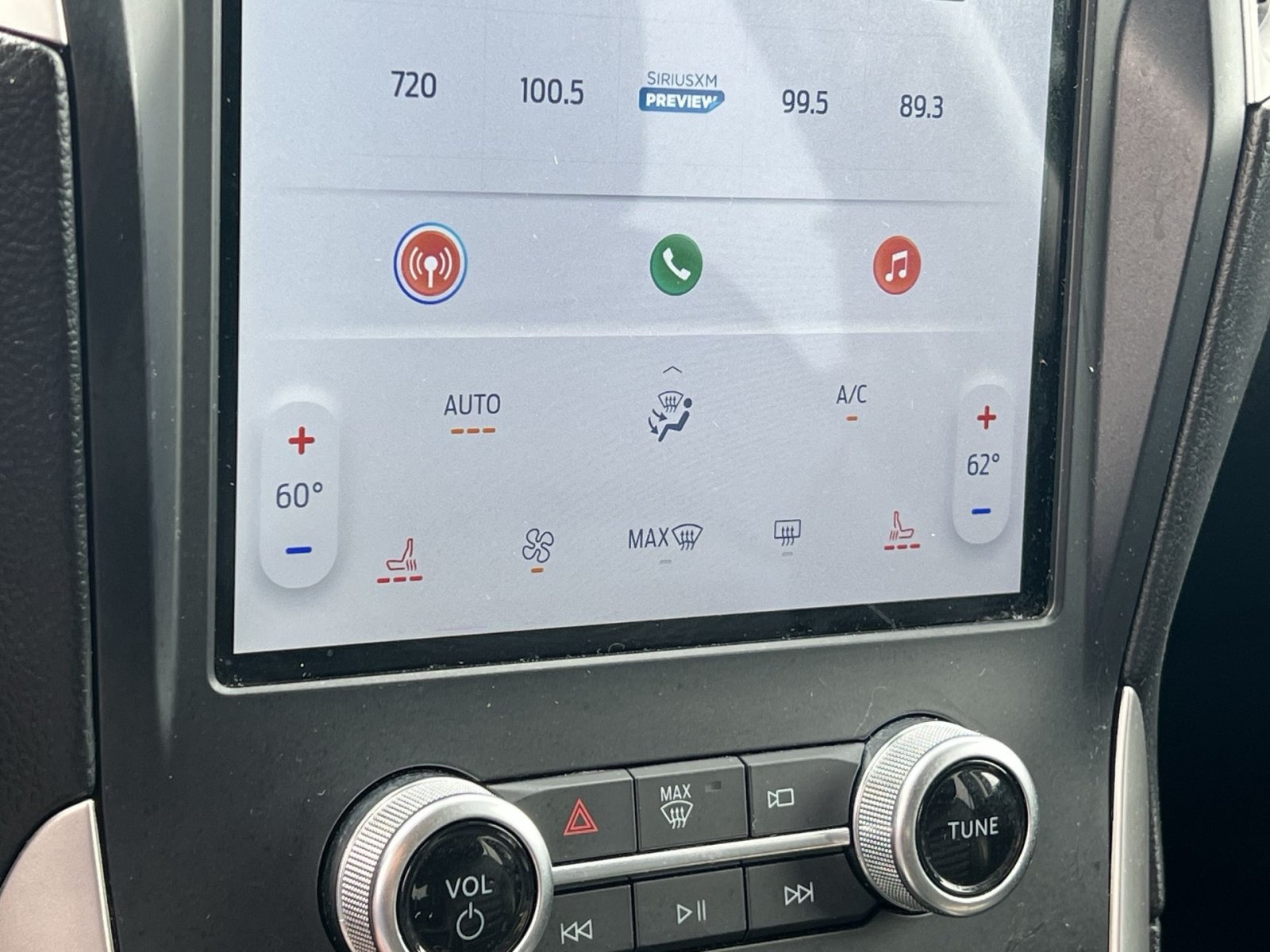 Certified 2024 Ford Edge SEL AWD/4WD image 20