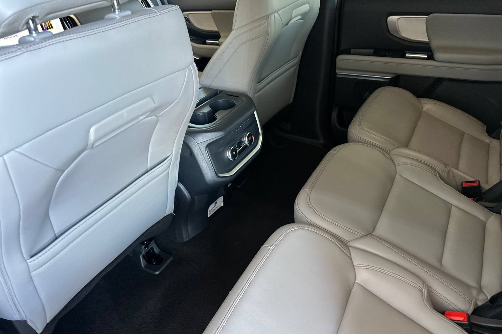 Certified 2025 Ford Expedition Max Active AWD/4WD image 12