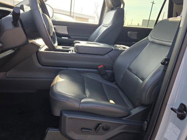 Certified 2025 Ford Expedition Active AWD/4WD image 27