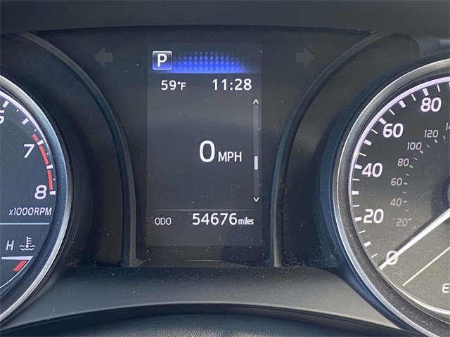 Used 2024 Toyota Camry SE image 30