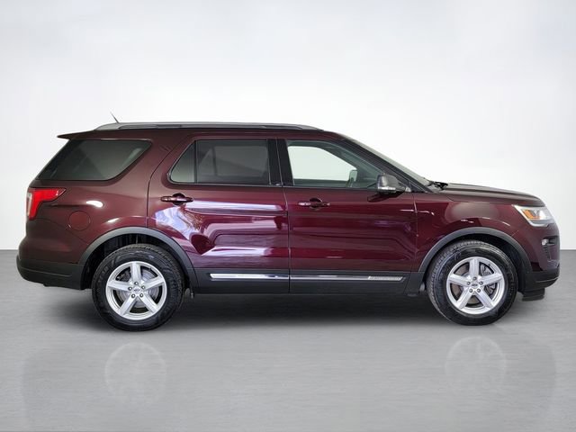 Certified 2019 Ford Explorer XLT w/ Equipment Group 202A FWD image 2