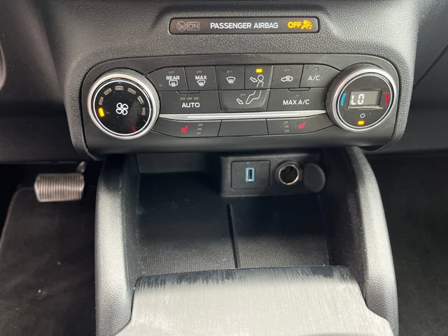 Certified 2020 Ford Escape SE AWD/4WD image 35