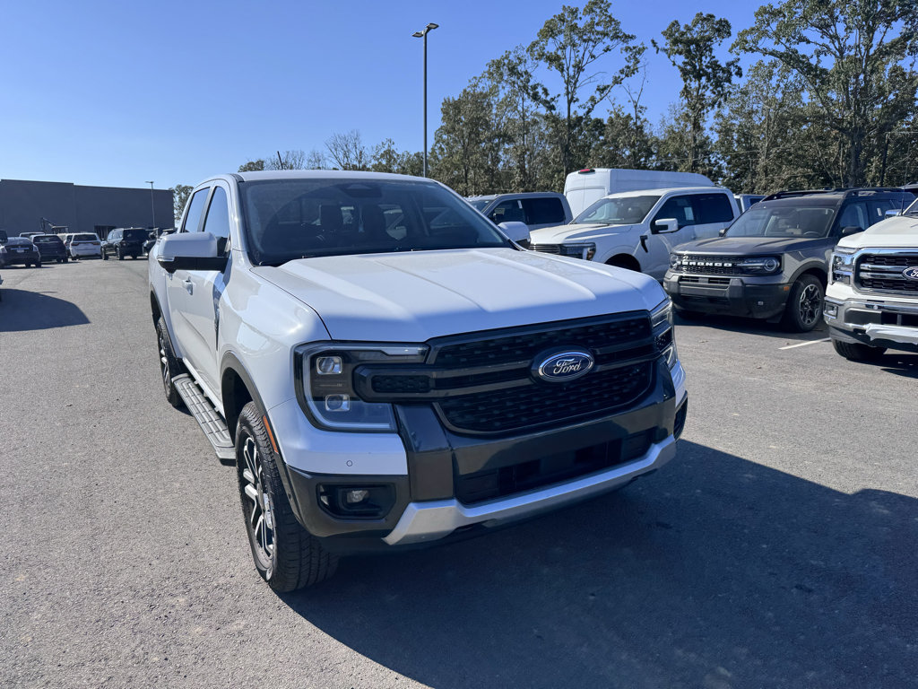 Certified 2024 Ford Ranger Lariat w/ Advanced Towing Package AWD/4WD image 3