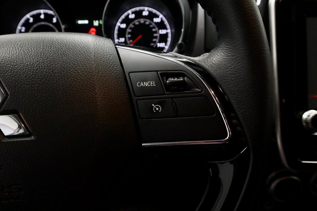 Used 2025 Mitsubishi Outlander Sport SE image 28