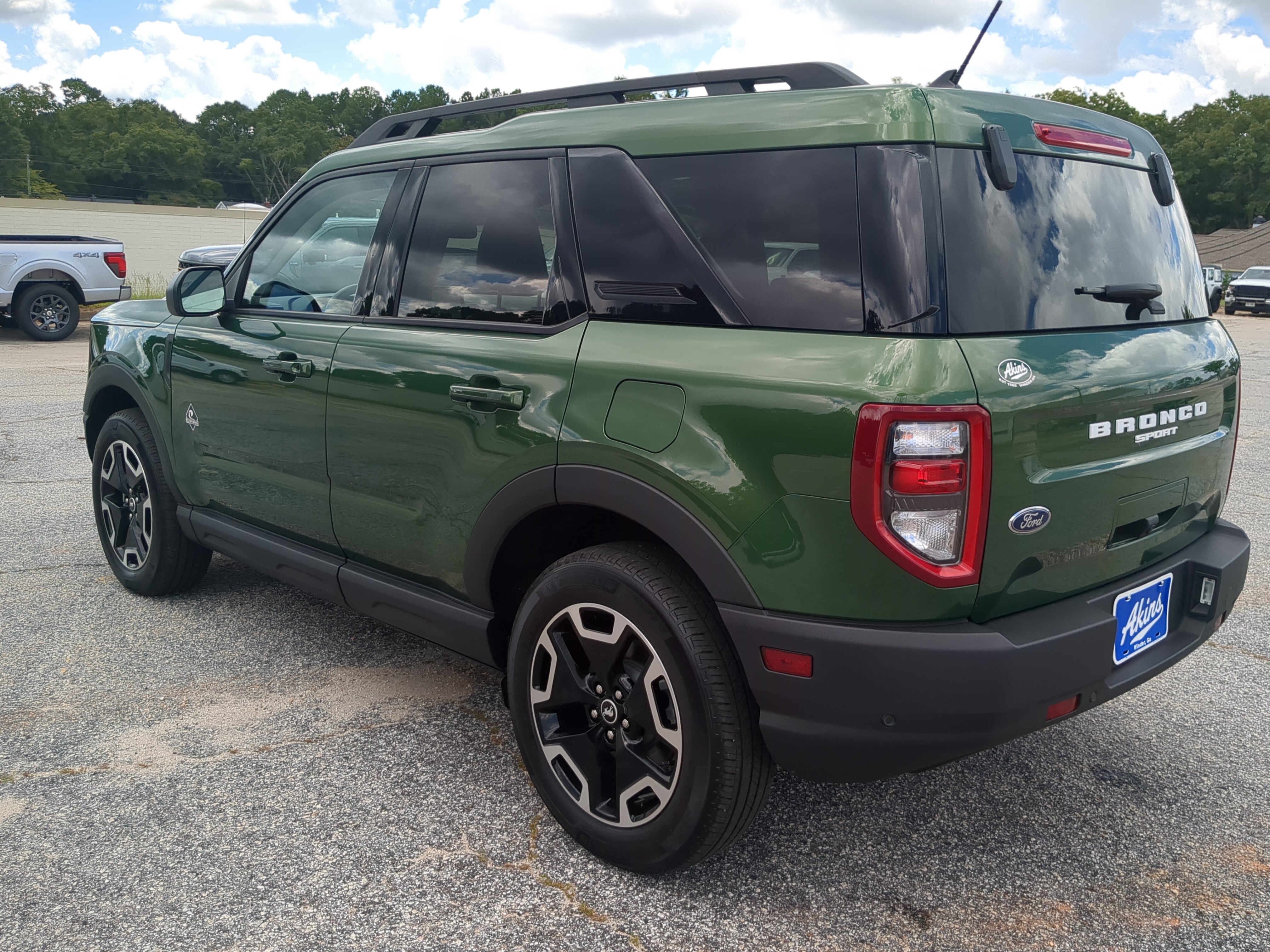 Certified 2023 Ford Bronco Sport Outer Banks w/ Tech Package AWD/4WD image 5