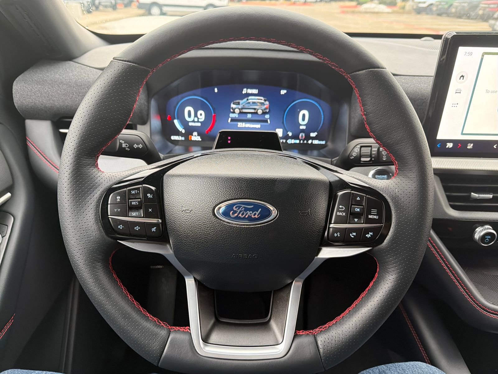 Certified 2025 Ford Explorer ST-Line image 22