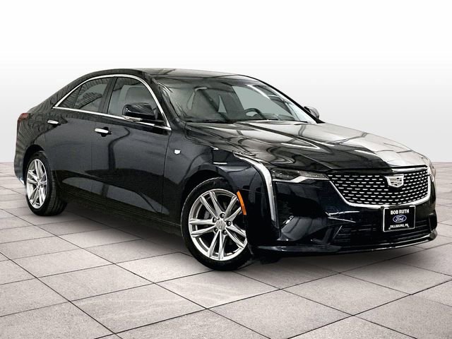 Used 2020 Cadillac CT4 Luxury w/ Sun And Sound Package RWD image 2