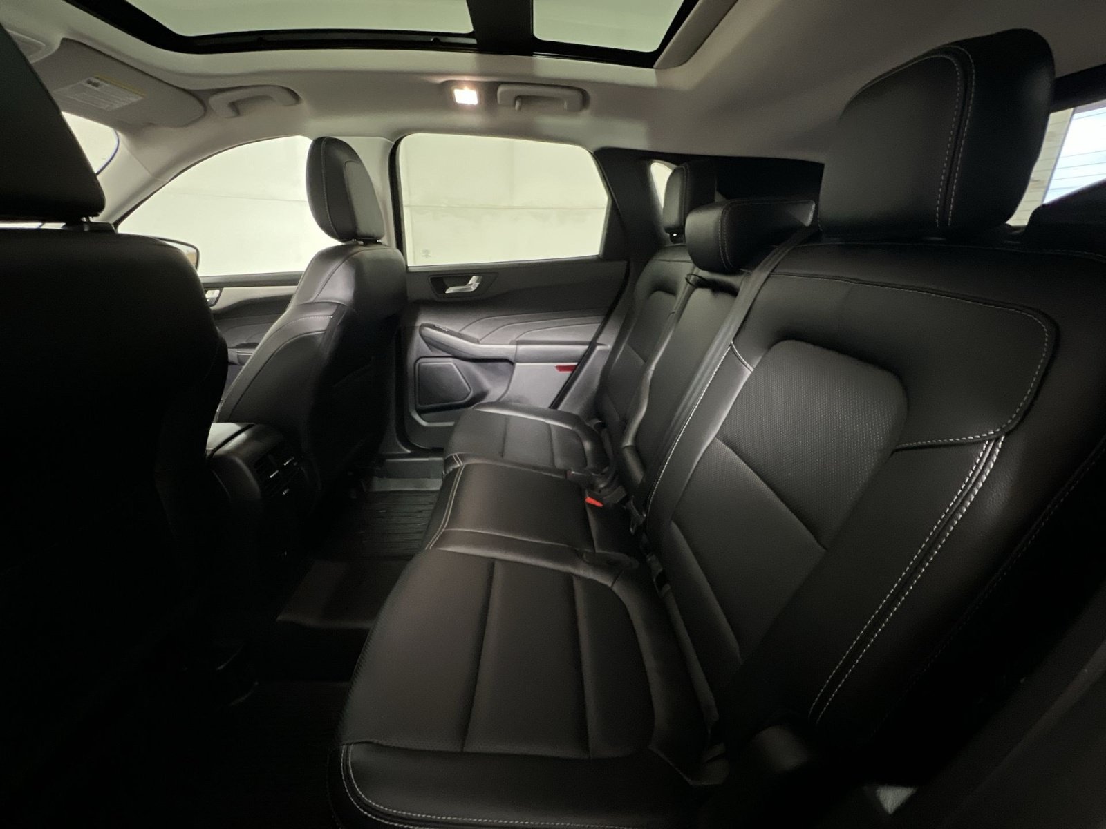 Certified 2022 Ford Escape SEL AWD/4WD image 25