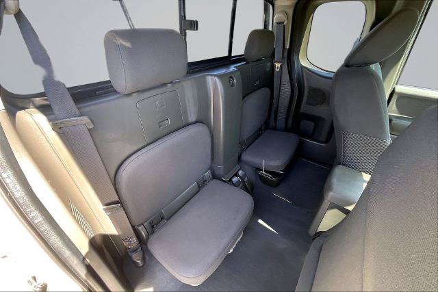 Used 2021 Nissan Frontier SV RWD image 28
