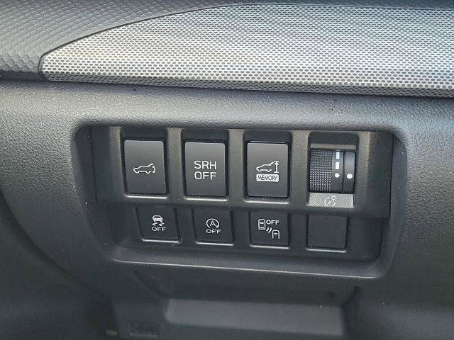 Used 2021 Subaru Forester Limited AWD/4WD image 26