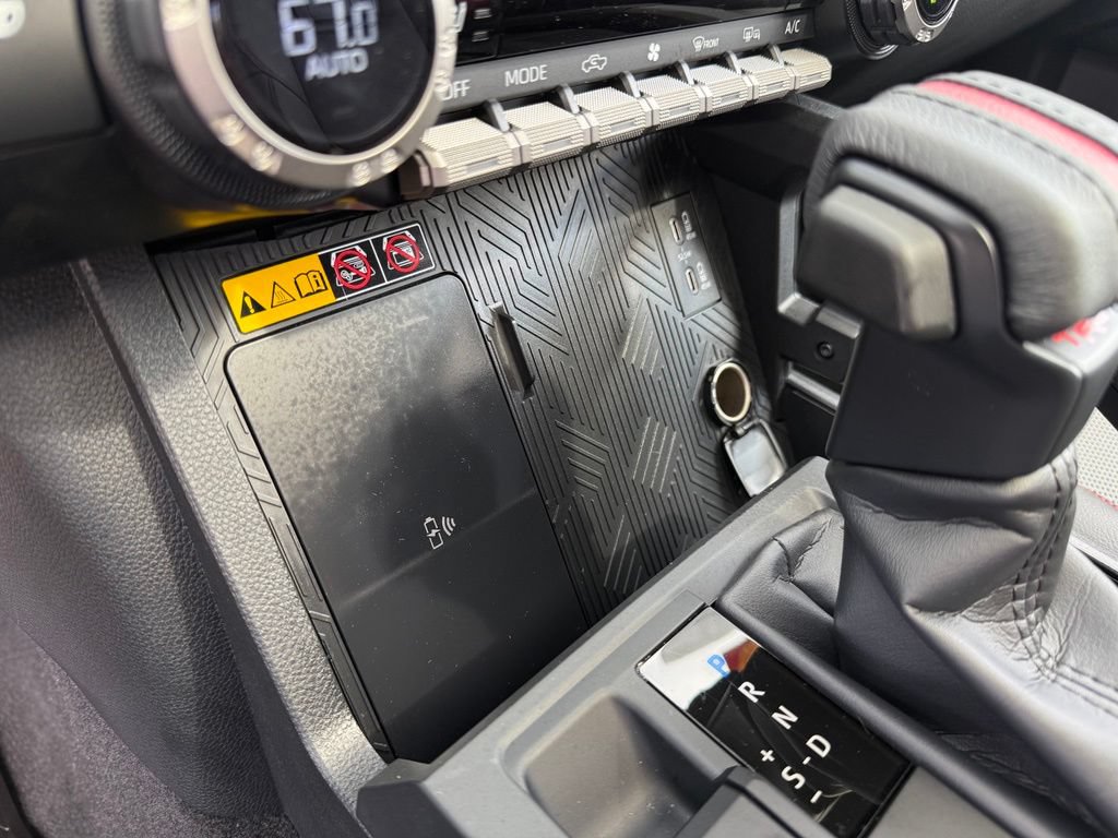 Used 2025 Toyota Tacoma TRD Pro AWD/4WD image 17