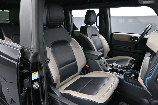 Certified 2024 Ford Bronco Wildtrak AWD/4WD image 32