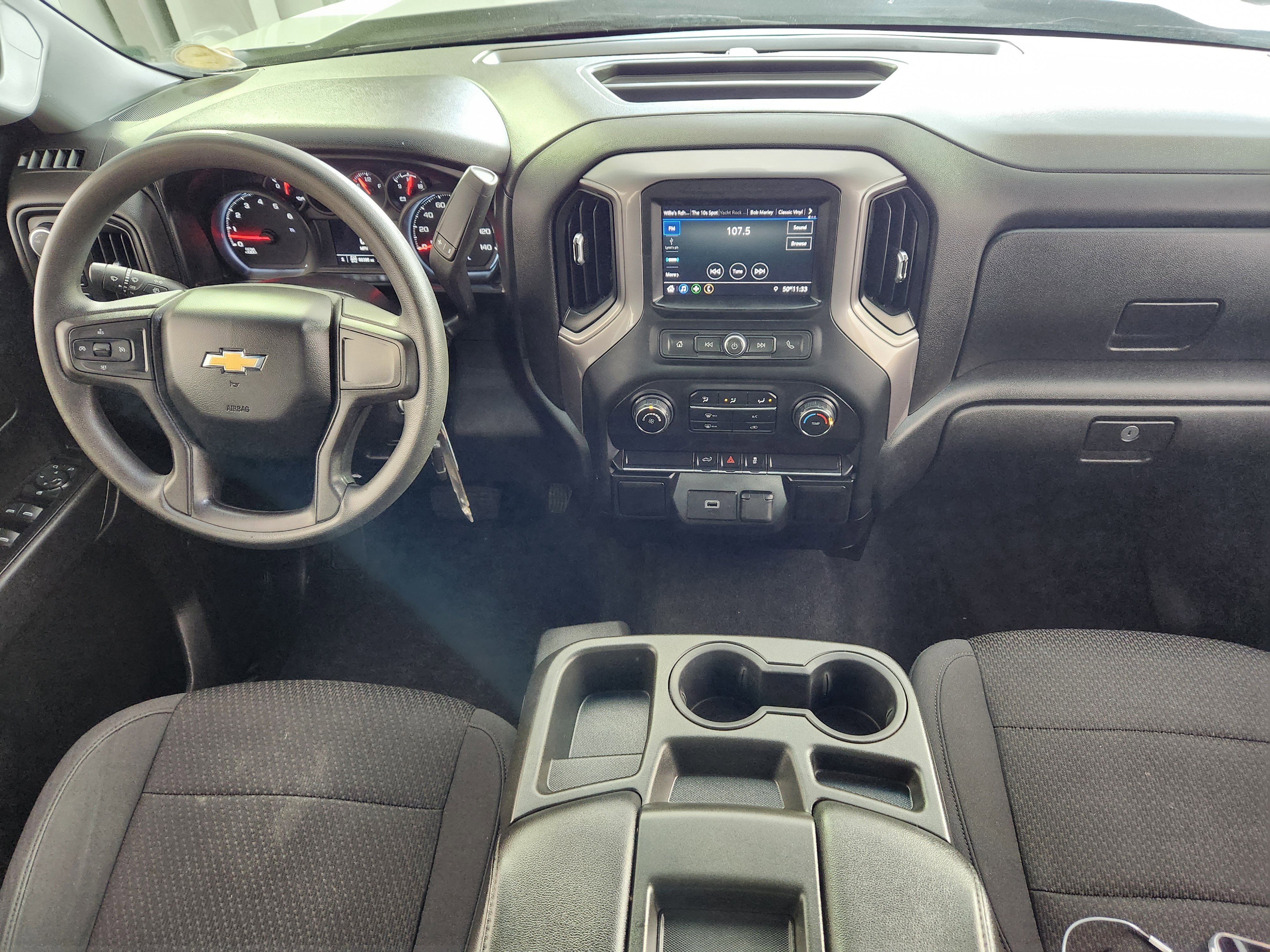 Used 2020 Chevrolet Silverado 1500 Custom w/ Custom Value Package image 15