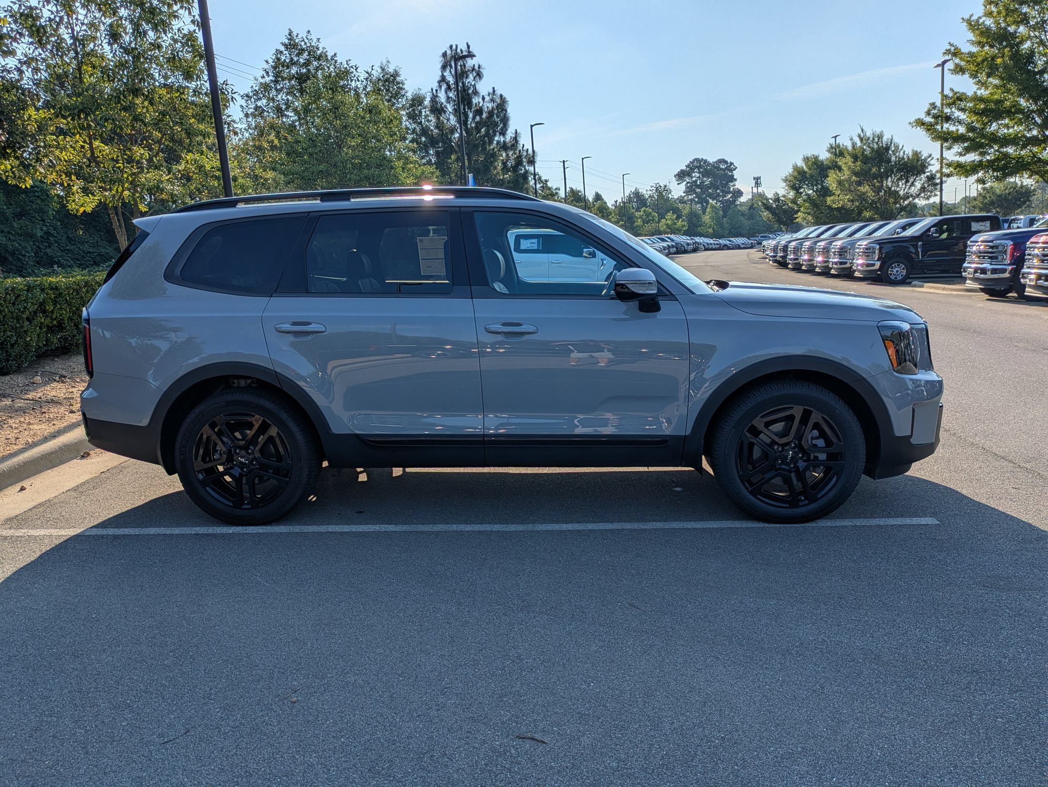 Used 2024 Kia Telluride SX Prestige X-Line AWD/4WD image 3