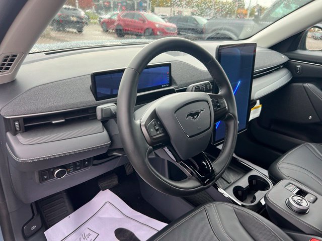 Certified 2024 Ford Mustang Mach-E Premium AWD/4WD image 7