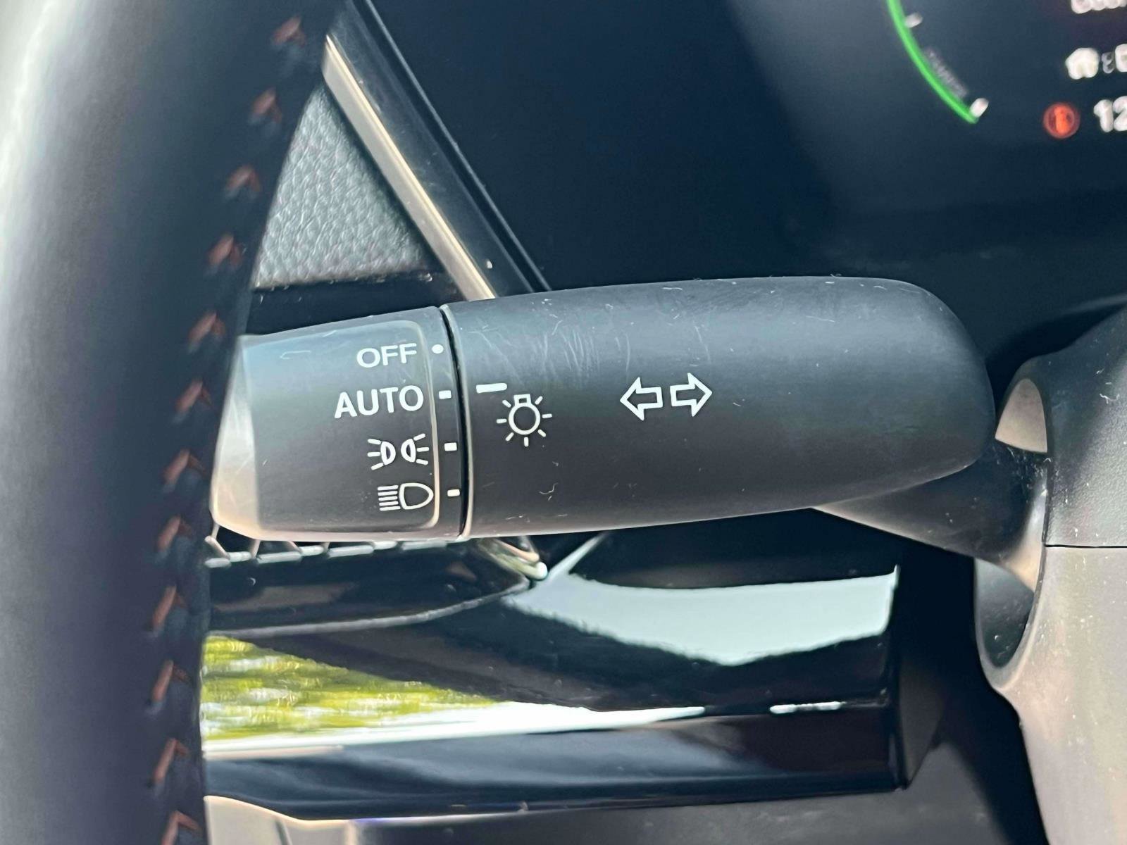 Used 2024 Honda CR-V Sport Touring image 21