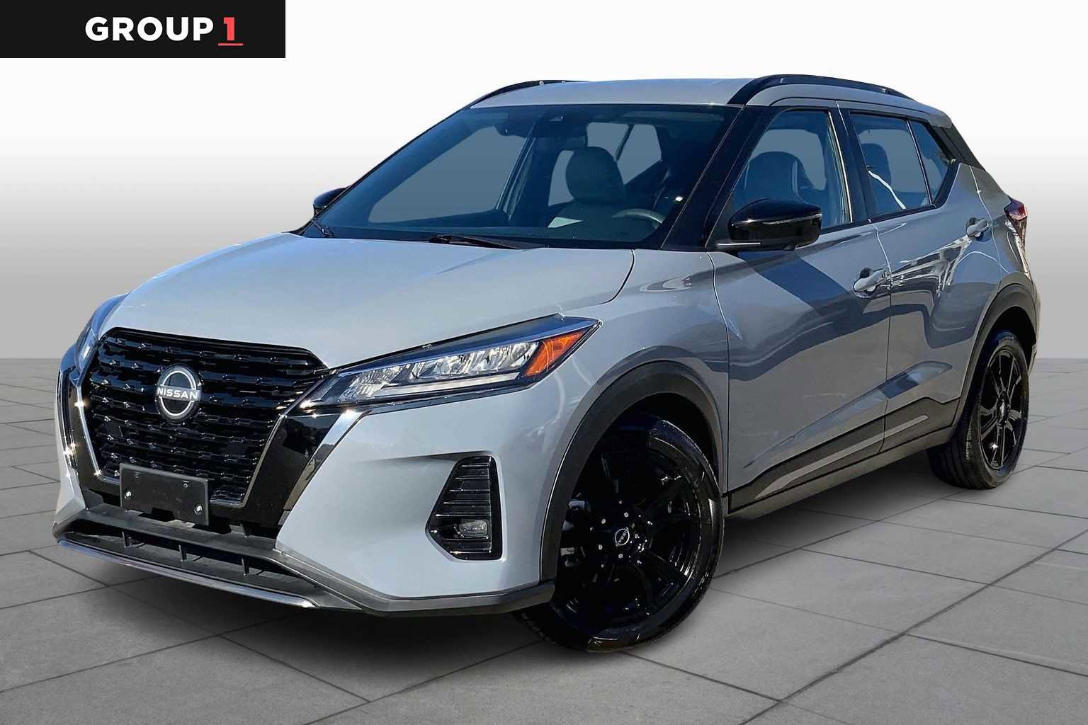 Used 2023 Nissan Kicks SR w/ SR Premium Package image 1