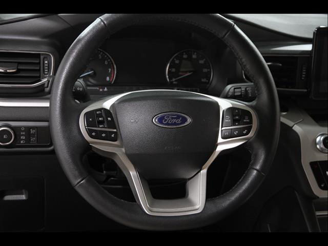 Certified 2024 Ford Explorer XLT w/ Equipment Group 202A image 9