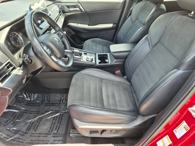 Used 2024 Mitsubishi Outlander SE FWD image 12