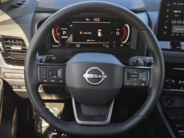Used 2026 Nissan Rogue SL FWD image 24