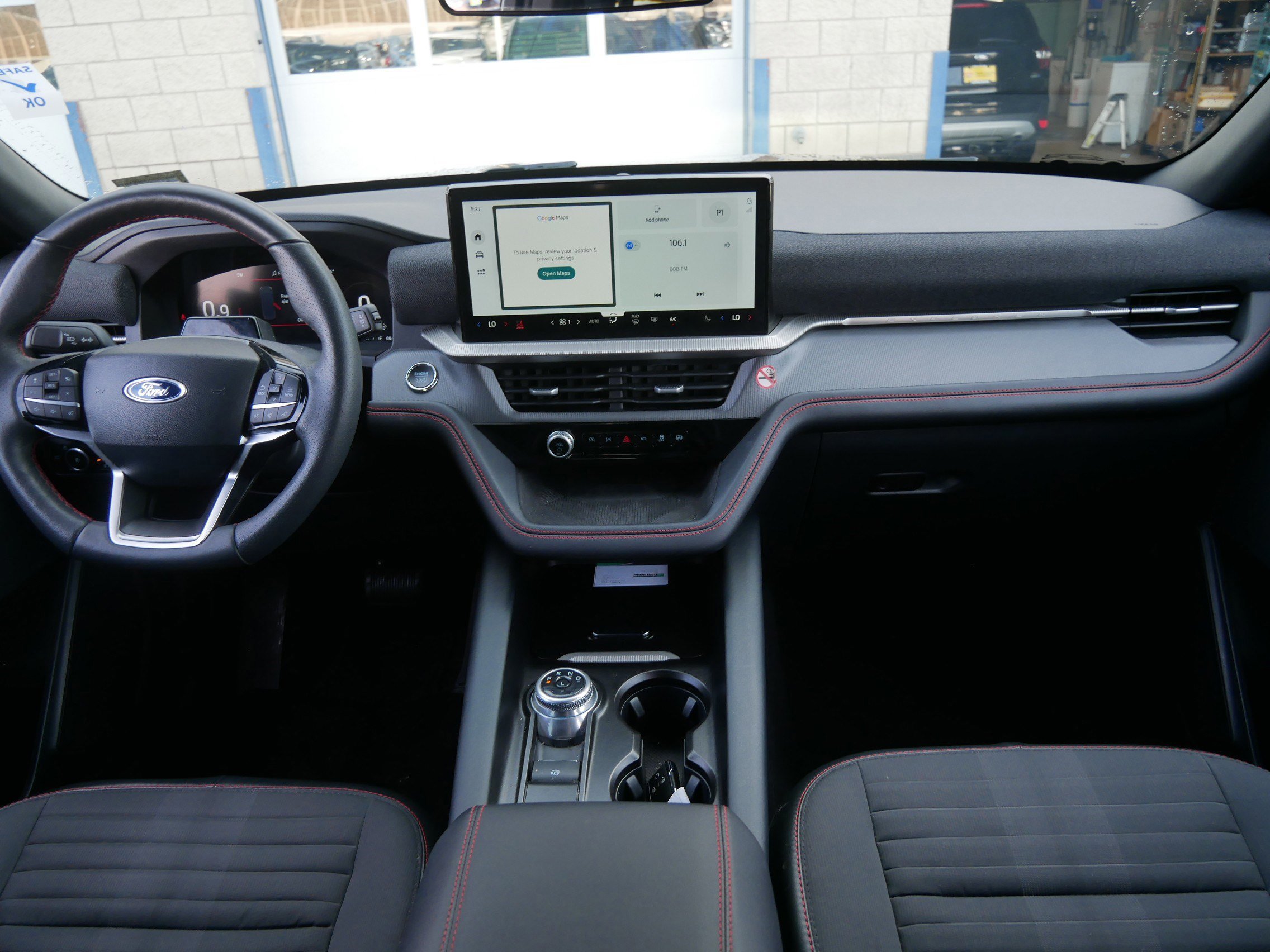 Certified 2025 Ford Explorer ST-Line image 10