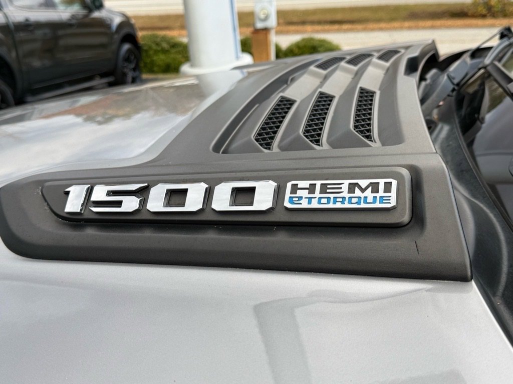 Used 2021 RAM 1500 Laramie w/ Sport Appearance Package image 10