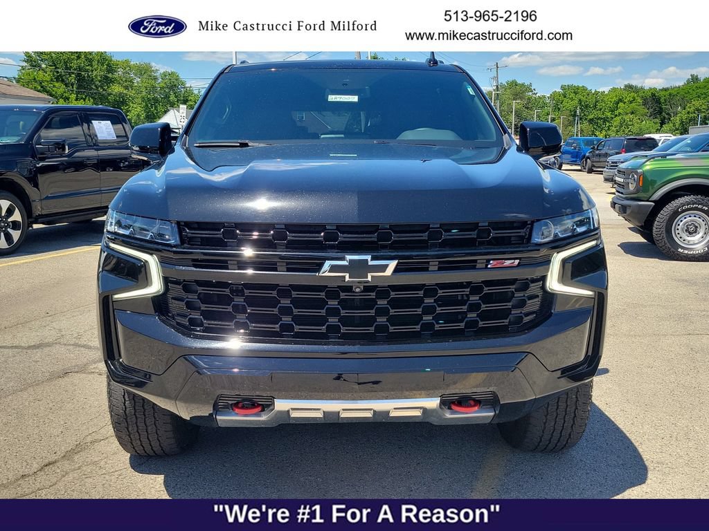 Used 2024 Chevrolet Suburban Z71 w/ Luxury Package AWD/4WD image 8