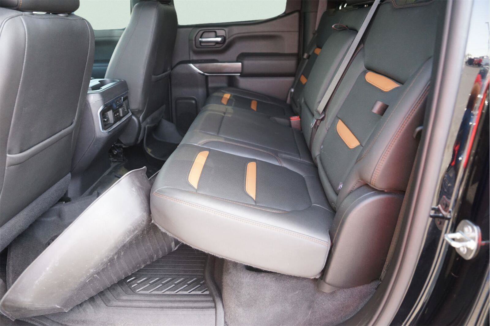 Used 2020 GMC Sierra 1500 AT4 w/ AT4 Premium Package AWD/4WD image 13