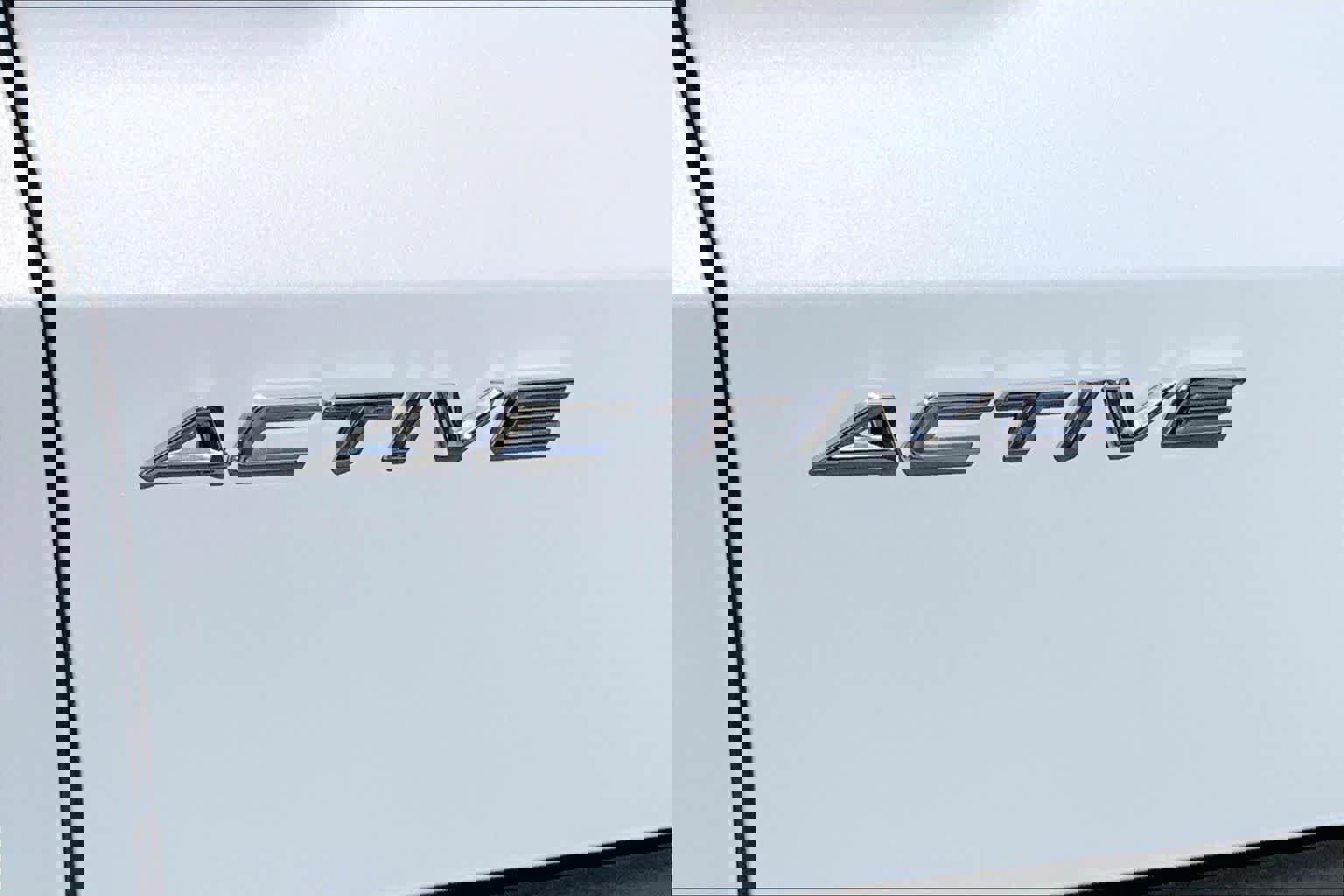 Certified 2025 Ford Escape Active FWD image 12