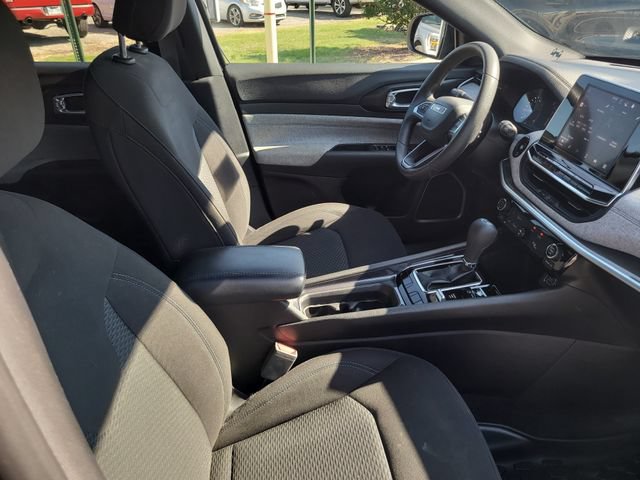 Used 2025 Jeep Compass Sport AWD/4WD image 26