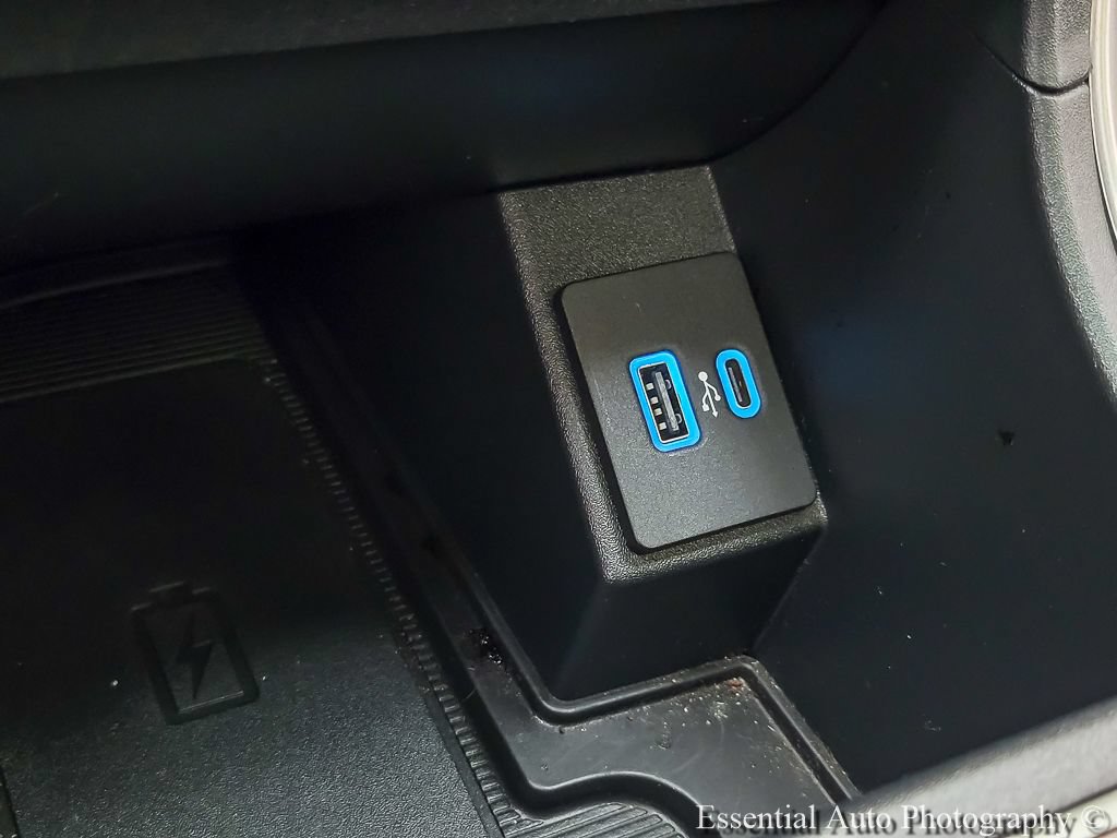 Certified 2024 Ford Edge SEL w/ Convenience Package AWD/4WD image 18