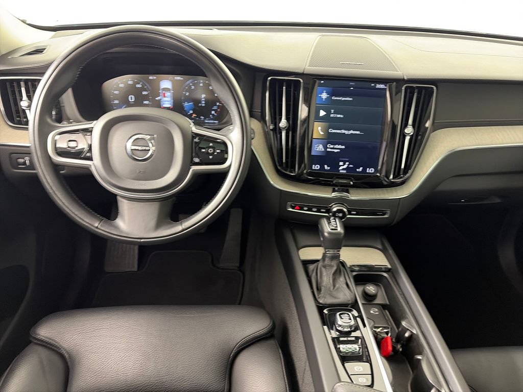 Used 2020 Volvo XC60 T6 Inscription AWD/4WD image 14