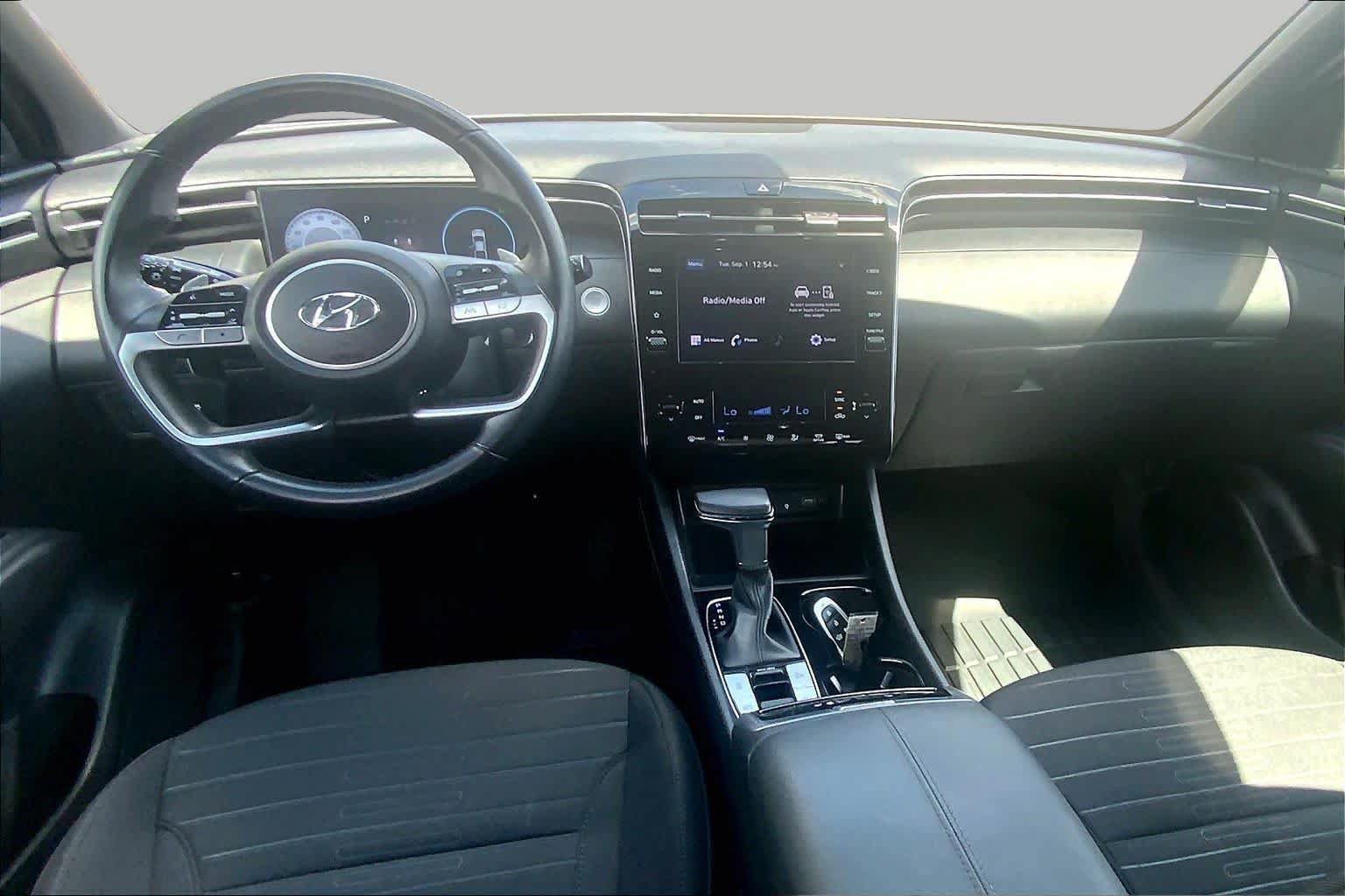 Used 2022 Hyundai Santa Cruz SEL Premium AWD/4WD image 15