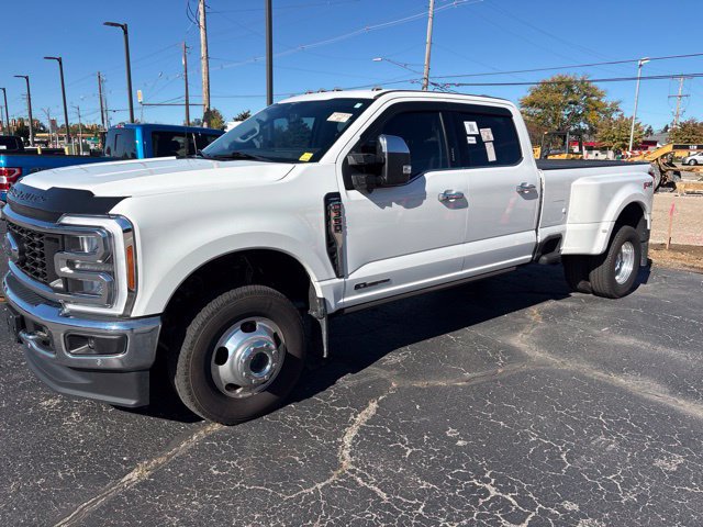 Certified 2023 Ford F350 Lariat w/ Lariat Ultimate Package AWD/4WD image 8