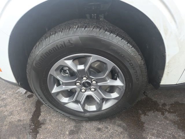 Certified 2025 Ford Maverick XLT w/ Equipment Group 301A image 18