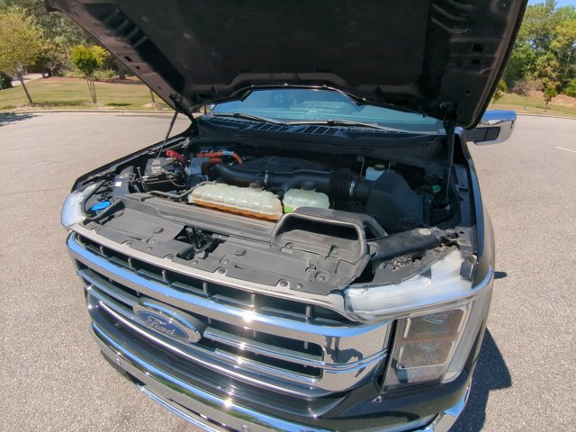 Certified 2022 Ford F150 Lariat w/ Equipment Group 502A High AWD/4WD image 38