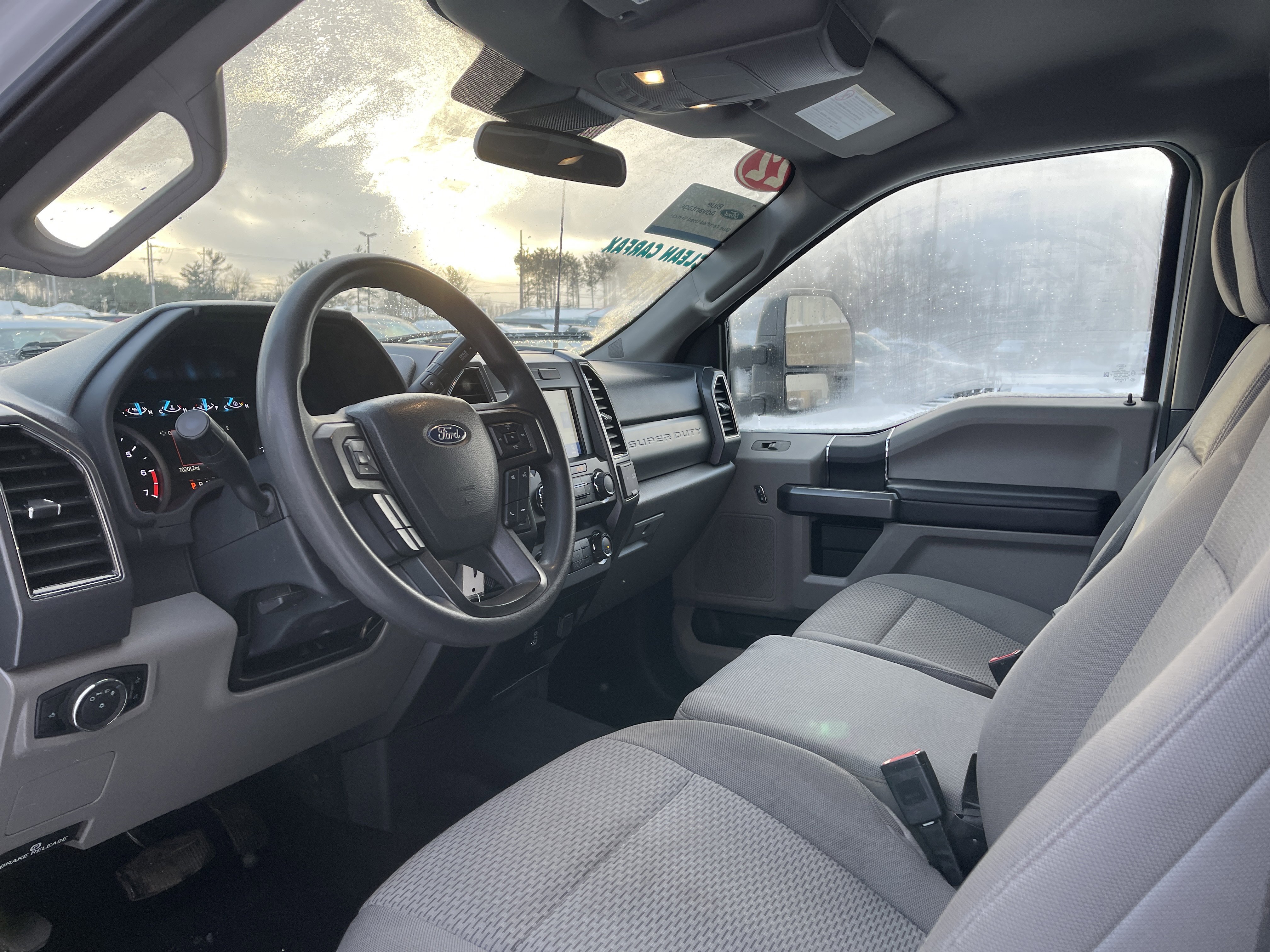 Certified 2022 Ford F250 XLT w/ Snow Plow Prep Package image 12