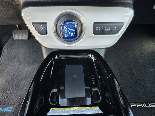 Used 2018 Toyota Prius Prime Premium w/ Carpet Mat Package FWD image 18