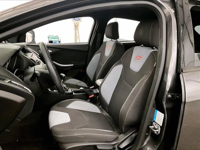 Certified 2017 Ford Focus ST FWD image 24
