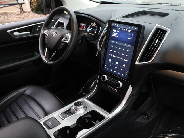 Certified 2024 Ford Edge SEL AWD/4WD image 12