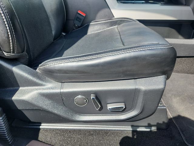 Certified 2019 Ford F250 Lariat w/ Lariat Ultimate Package AWD/4WD image 32