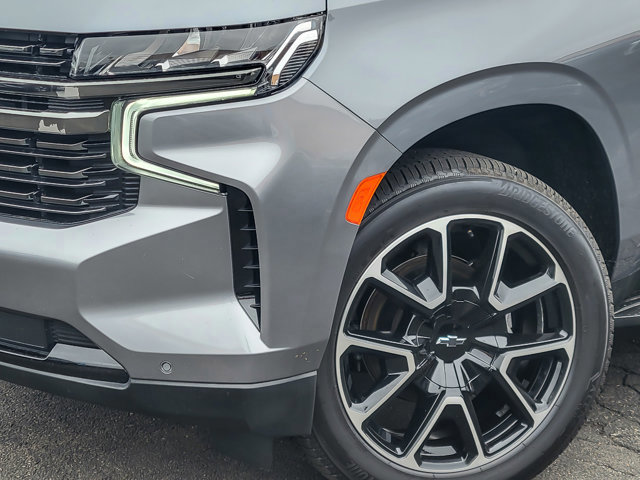 Used 2021 Chevrolet Tahoe RST w/ Luxury Package image 9