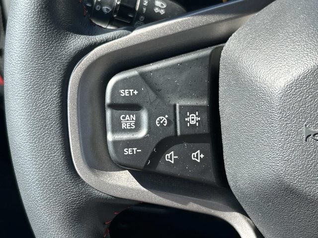 Certified 2025 Ford Bronco Heritage Edition AWD/4WD image 32